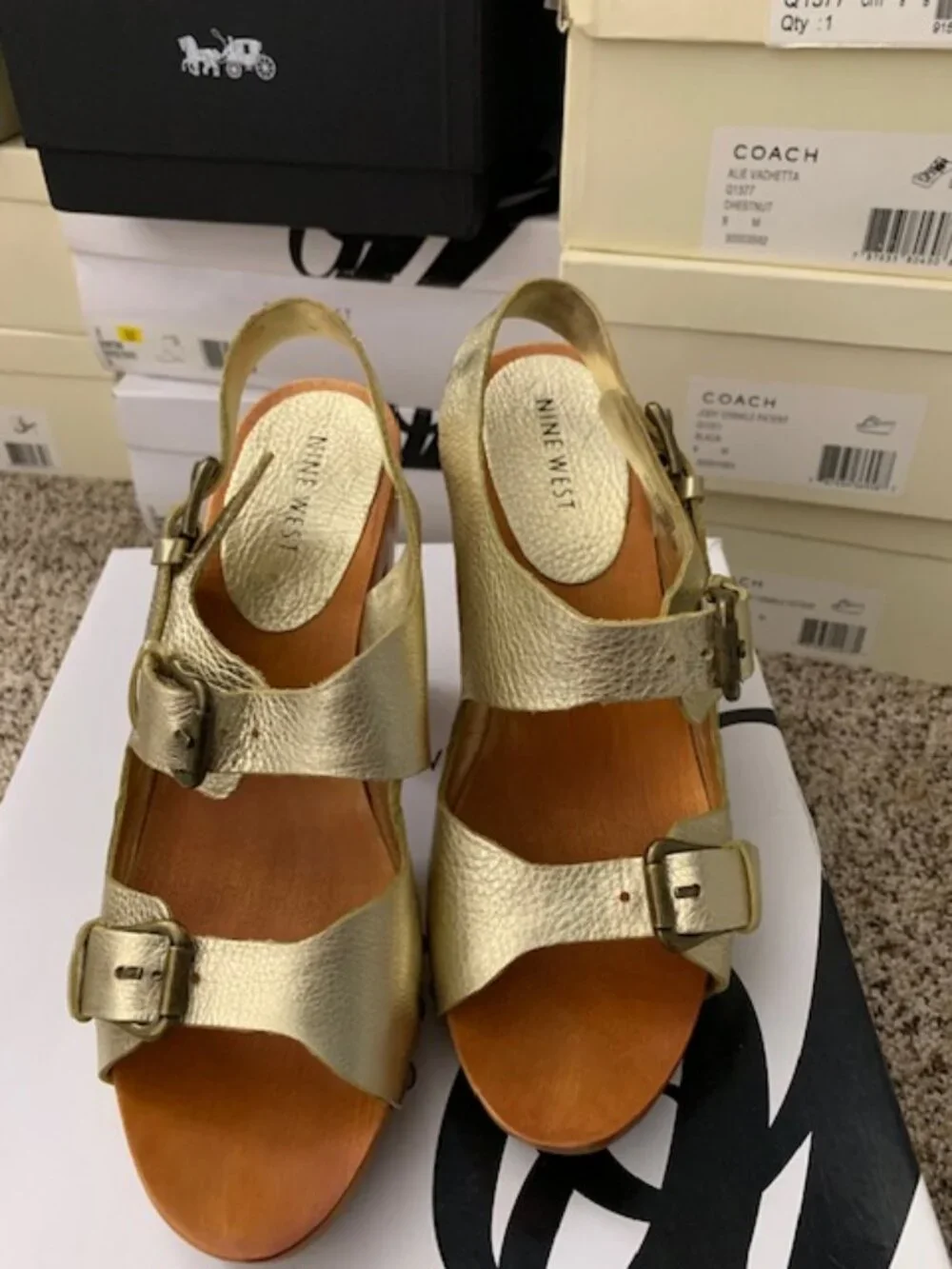 NWT Nine West Platform heels